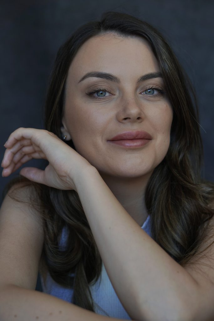 Odei Cachero Hernandez reportera presentadora periodista televisión TV España Directo Telecinco TVE telediario biografia noticia edad Instagram Facebook pareja Wikipedia Andalucía Madrid España Canarias Asturias Valencia La Mañana Fuerteventura bikini tele video web página modelo foto fotografía periodismo imagen imágenes trabajos directo trabajo Cuatro Mediaset redactora reportaje videobook La hora entrevista Facebook curriculum youtube contacto